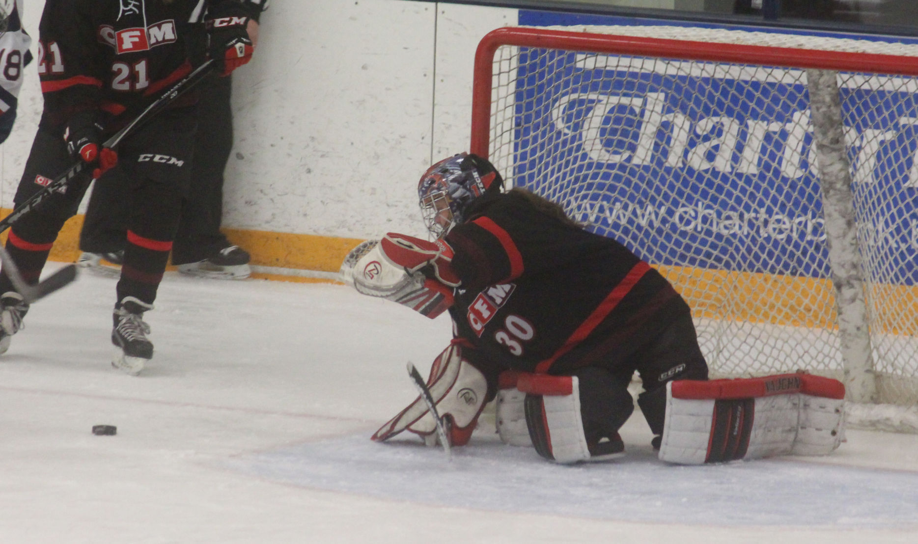 Chi-Hi/Menomonie girls hockey vs Fox Cities at Eau Claire tournament 12-27-17